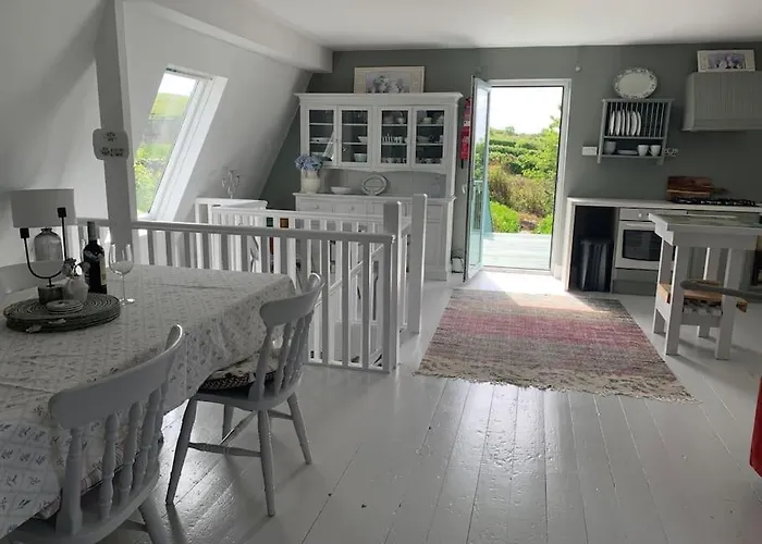 Greenhills -overlooking Slieve League Feriehus Kilcar